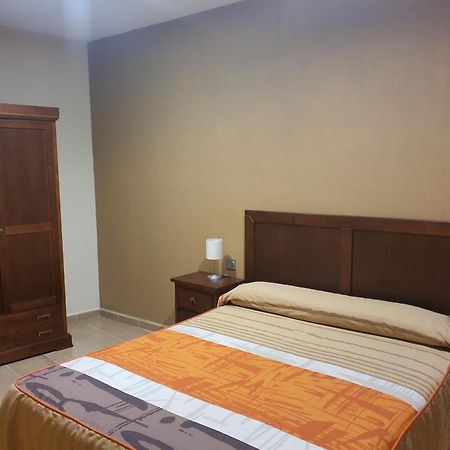 Apartahotel La Corrala San Martin de Moncayo Room photo