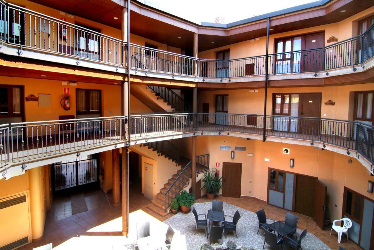 Apartahotel La Corrala San Martin de Moncayo Exterior photo